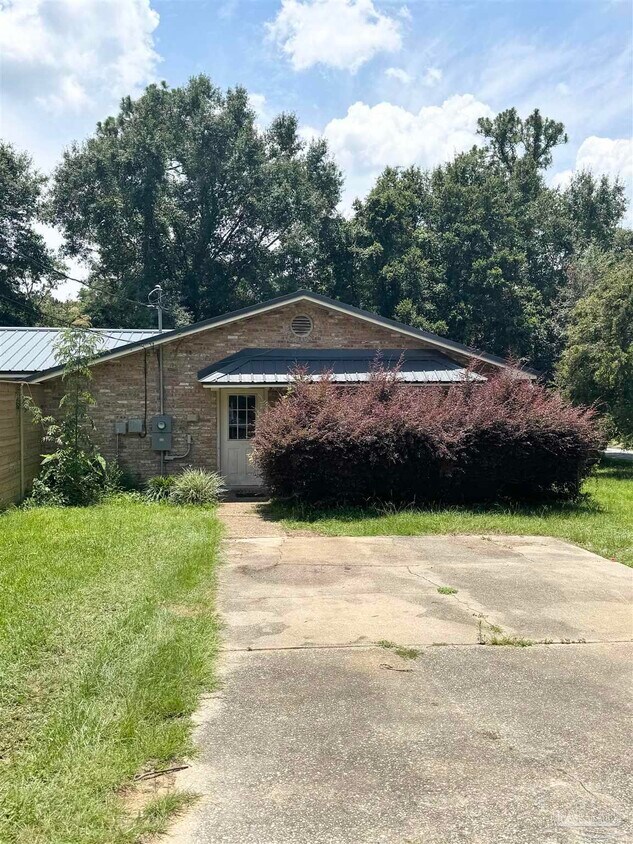 Foto principal - 9720 Sandpiper St
