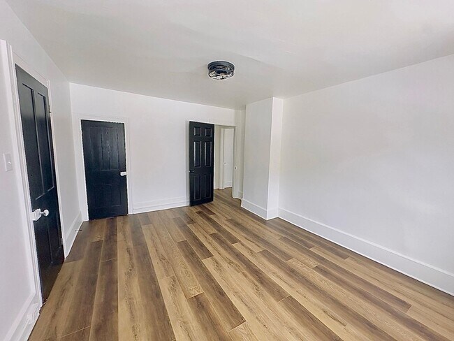 Foto del edificio - 1404 E 47th St