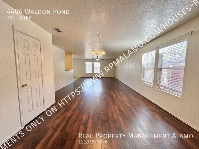 Foto del edificio - 4406 Waldon Pond