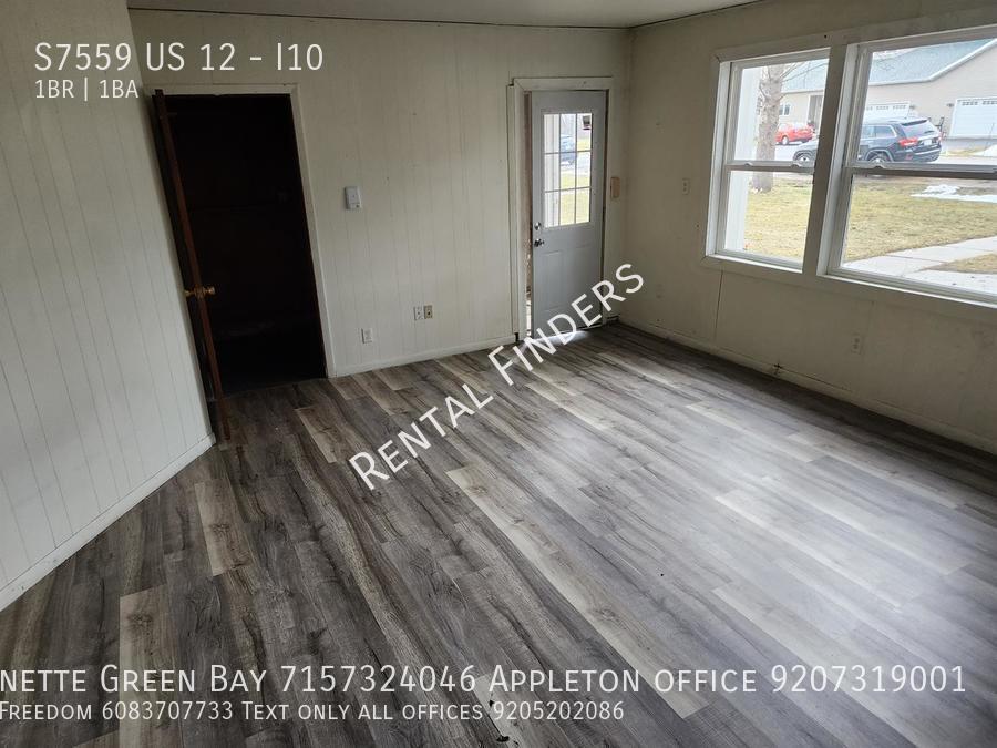 S7559 US12 Unit I10, North Freedom, WI 53951 Room for Rent in North