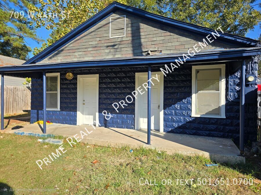 Foto principal - 709 W 44th St