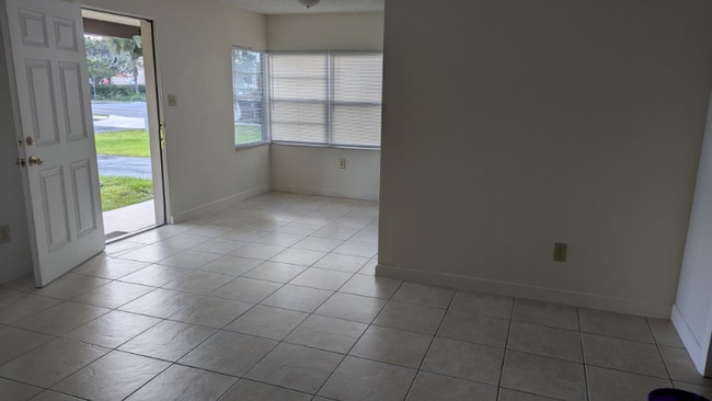 Photo - 2309 S Mills Ave Apartment