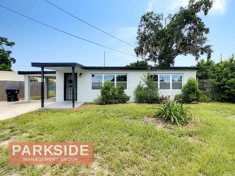 Foto principal - 1309 N Pine Hills Rd