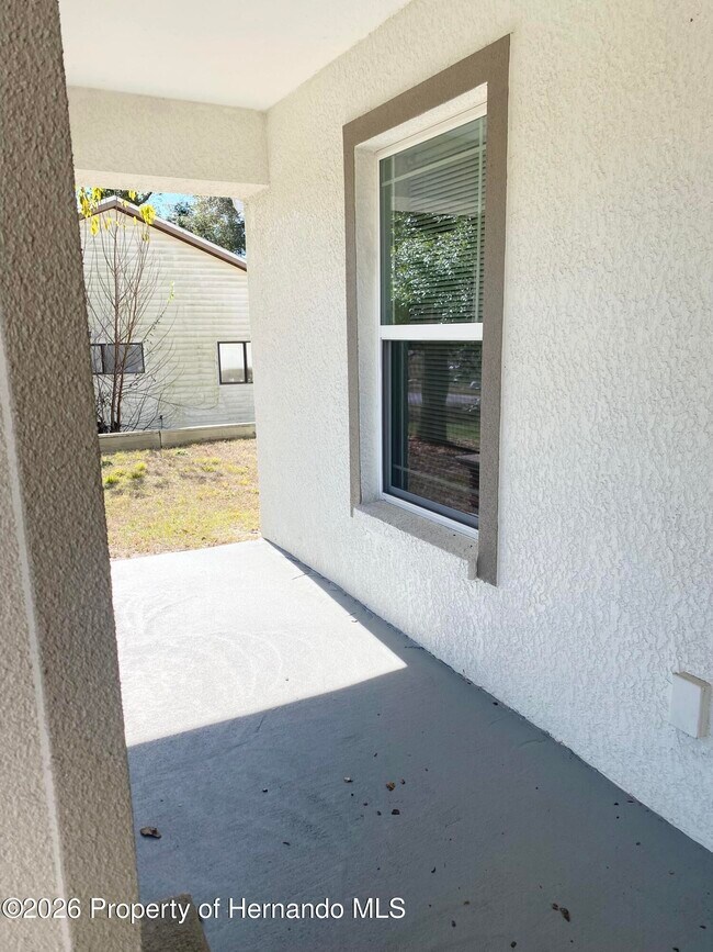 Building Photo - 5635 Pillar Ave