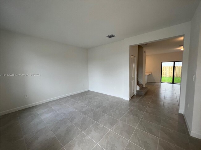 Building Photo - 11743 SW 246 Terrace