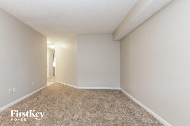 Building Photo - 3731 Fetlock Dr