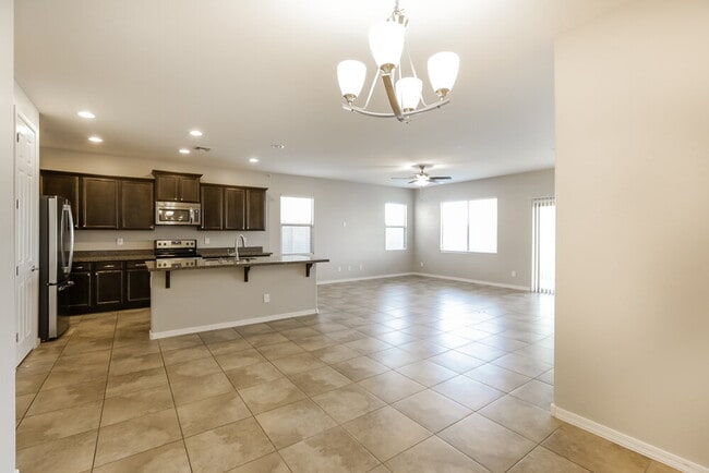 Foto del edificio - 3882 E Alamo St