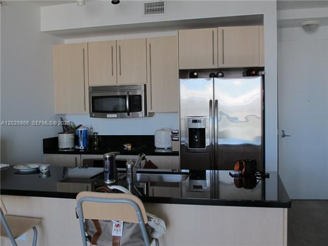 Foto del edificio - 79 SW 12th St