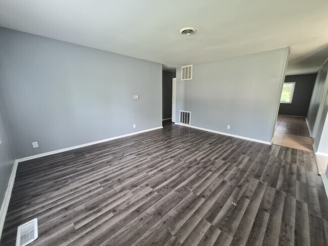 Foto del edificio - 3921 Malibu Dr