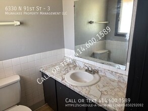 Building Photo - 6320-6330 N 91st St