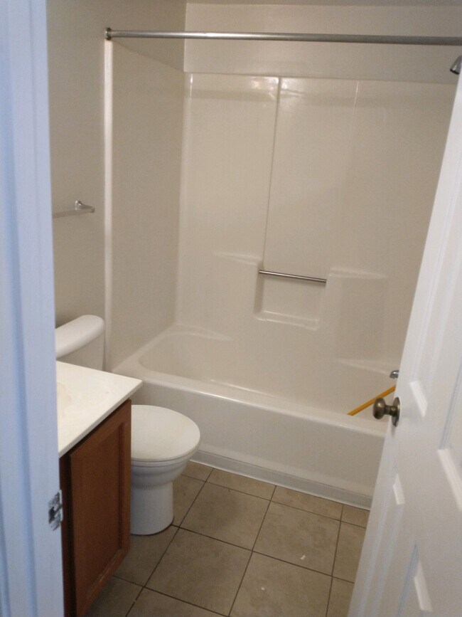 Bathroom 1 - 1101 2nd Ave N