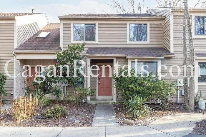 Primary Photo - freshly updated single family home