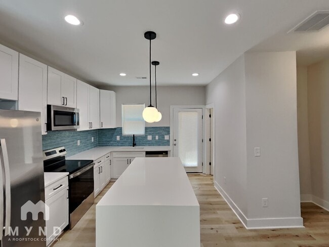 Foto del edificio - 2765 Bradford St