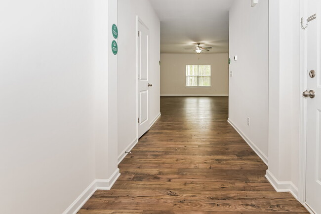 Building Photo - 4319 Drifter Dr