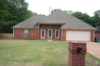 Building Photo - 6776 Dianna Dr