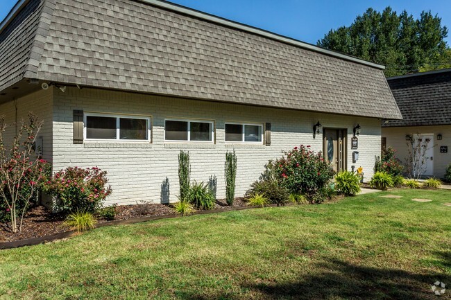 Building Photo - Brookfield Apartment Homes