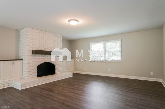 Building Photo - 3 br, 2 bath House - 145 Farm Rd