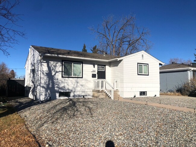 Building Photo - 4 Bedroom Single Family Home in Denver