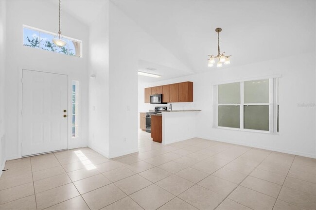 Building Photo - 913 Emerald Green Ct