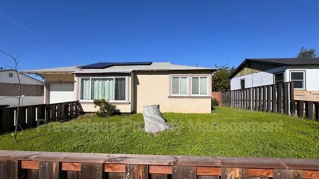 Foto del edificio - 37 E J St