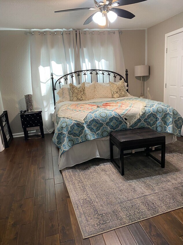 Foto principal - 5631 Fawn Trail Ln