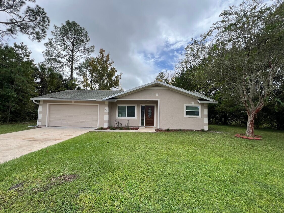 32 Pine Crest Ln, Palm Coast, FL 32164 House Rental in Palm Coast, FL