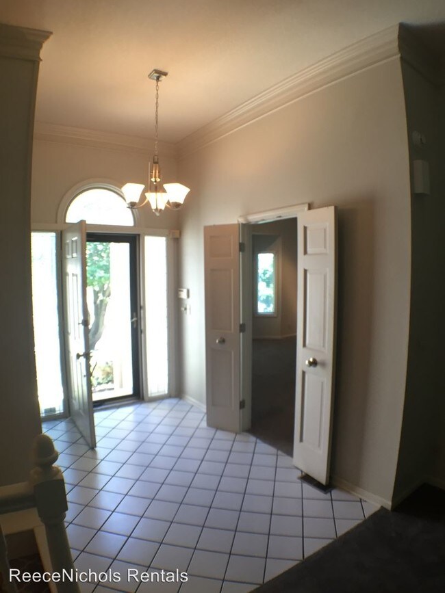 Building Photo - 3 br, 2.5 bath House - 7826 W 118th Street