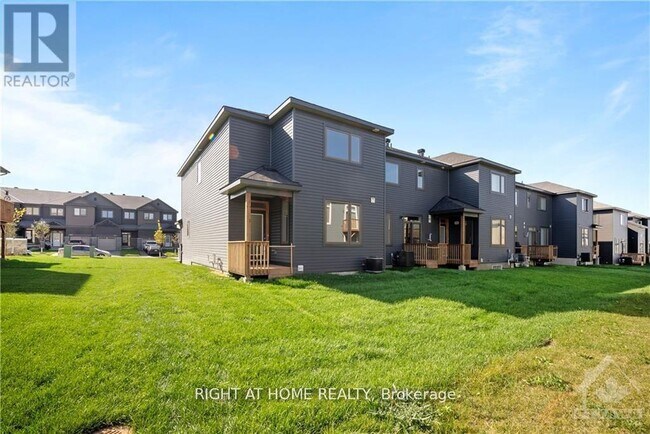 Building Photo - 1010 Kijik Cres