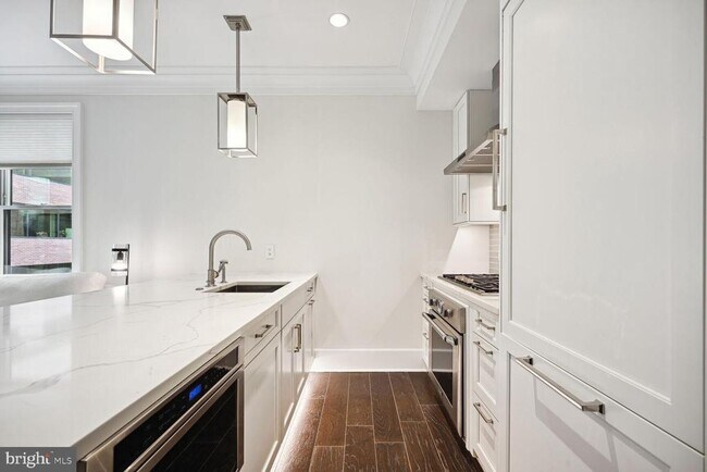 Foto del edificio - 1108 16th St NW