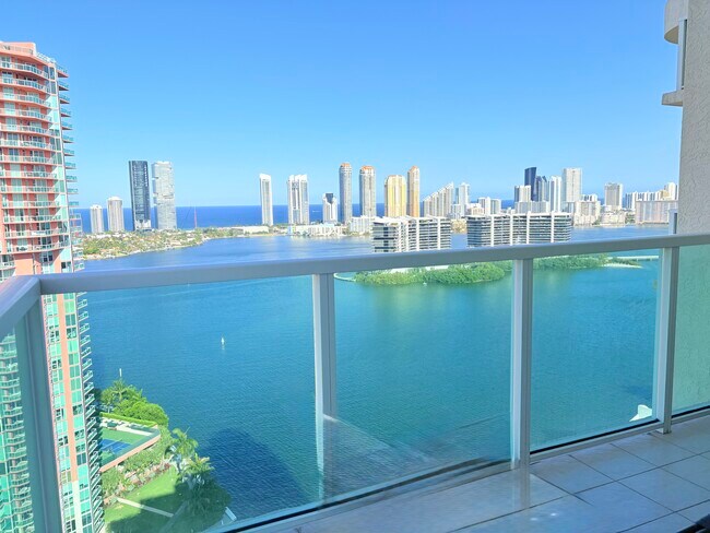 Foto del edificio - 3330 NW 36th St