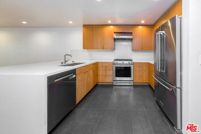 Foto del edificio - 1633 S Bentley Ave