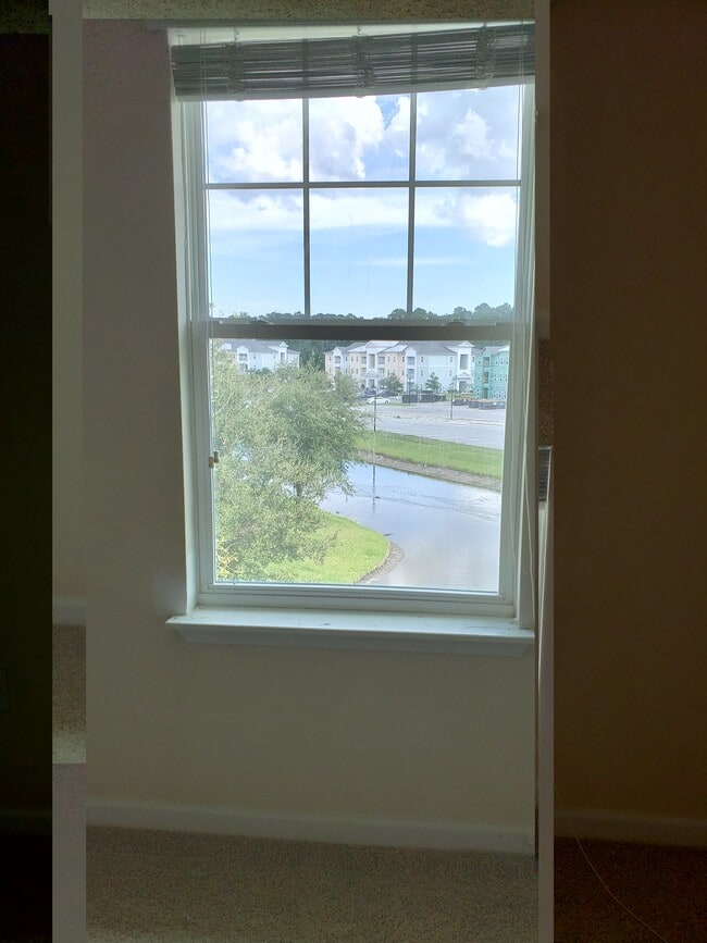Building Photo - 4931 Key Lime Dr