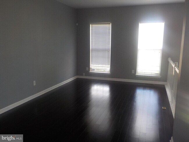 Building Photo - 14946 Whittier Loop