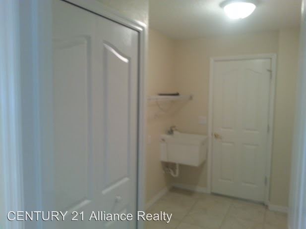 Building Photo - 2032 Belmar Ave