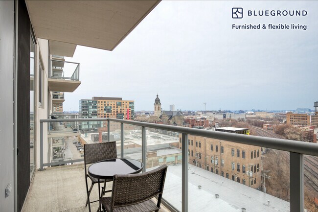 Foto del edificio - 910 W Huron St