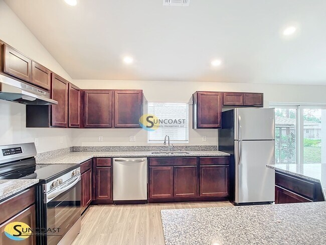 Foto del edificio - 4656 SW 166th Ln