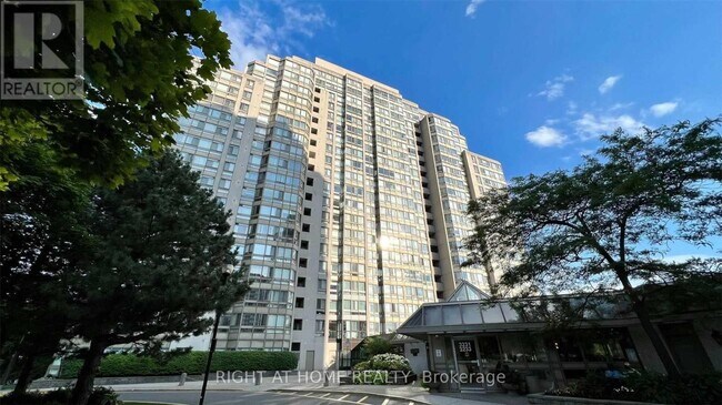 Photo du bâtiment - 3233 Eglinton Ave E
