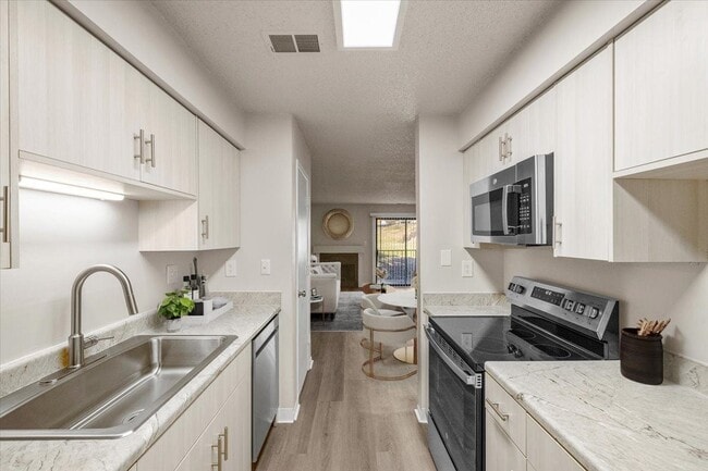 Building Photo - Cloverset Active Adult Apartments