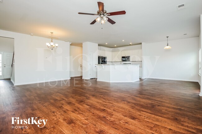 Foto del edificio - 210 Firewheel Ct