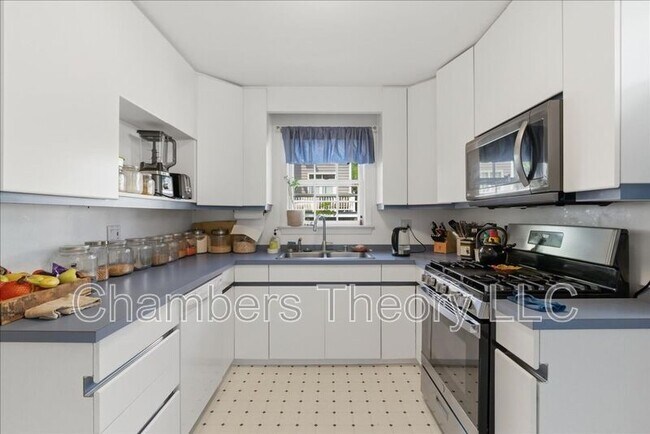 Foto del edificio - 127 N Garfield St