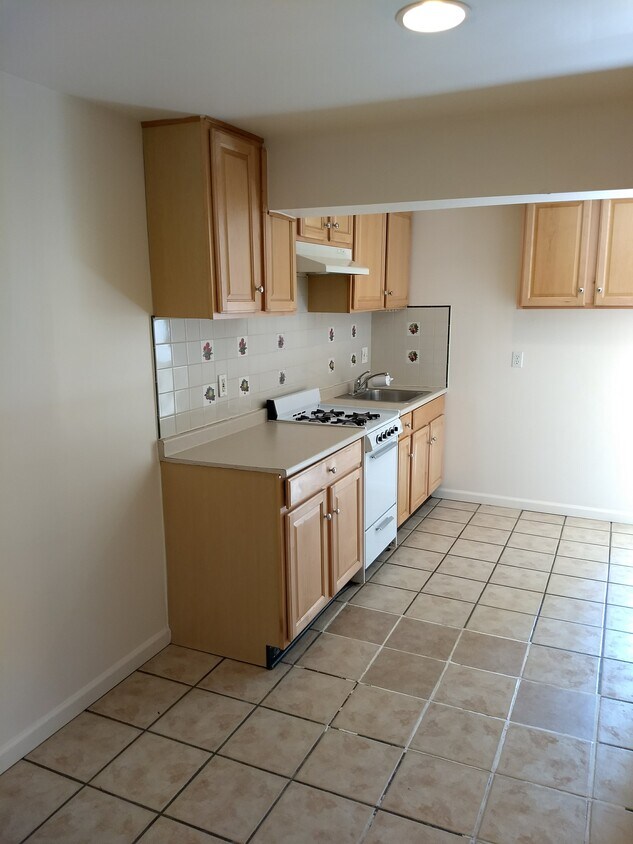 Foto principal - 2241 Eastern Ave