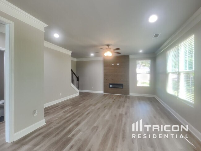 Foto del edificio - 115 Glenview Dr