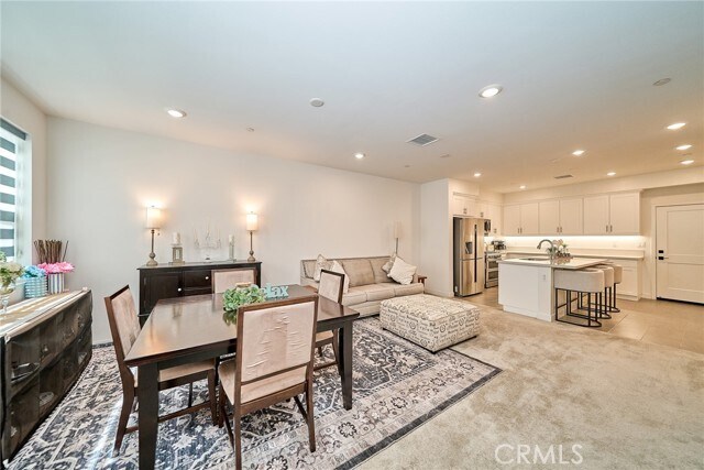 Foto del edificio - 10526 Triple Crown Ln