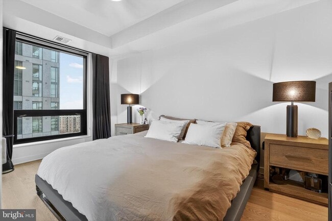 Foto del edificio - 1650 Silver Hill Dr