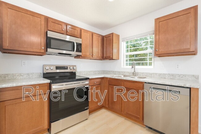 Building Photo - 7123 Stetson St