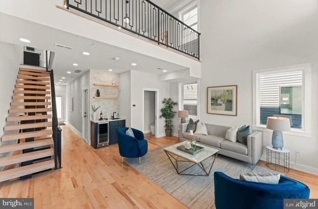 Foto del edificio - 6983 Silverwood St