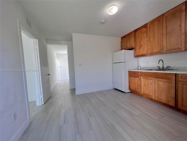 Foto del edificio - 7550 NW 2nd Terrace