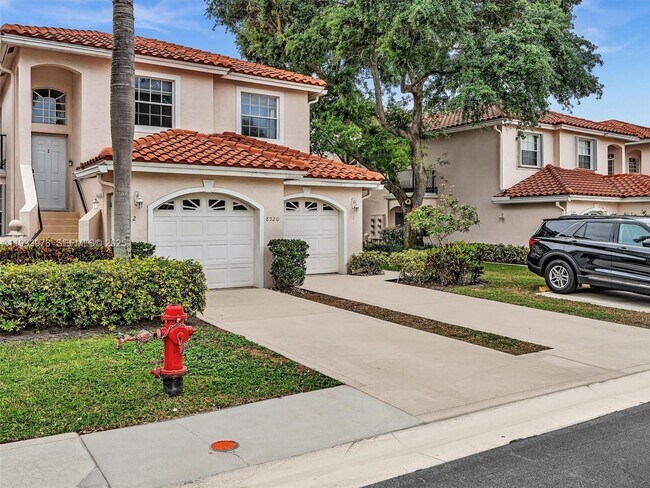 Foto del edificio - 8520 Vía Romana