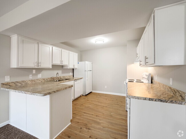 Building Photo - Creekside at Fenton Heights