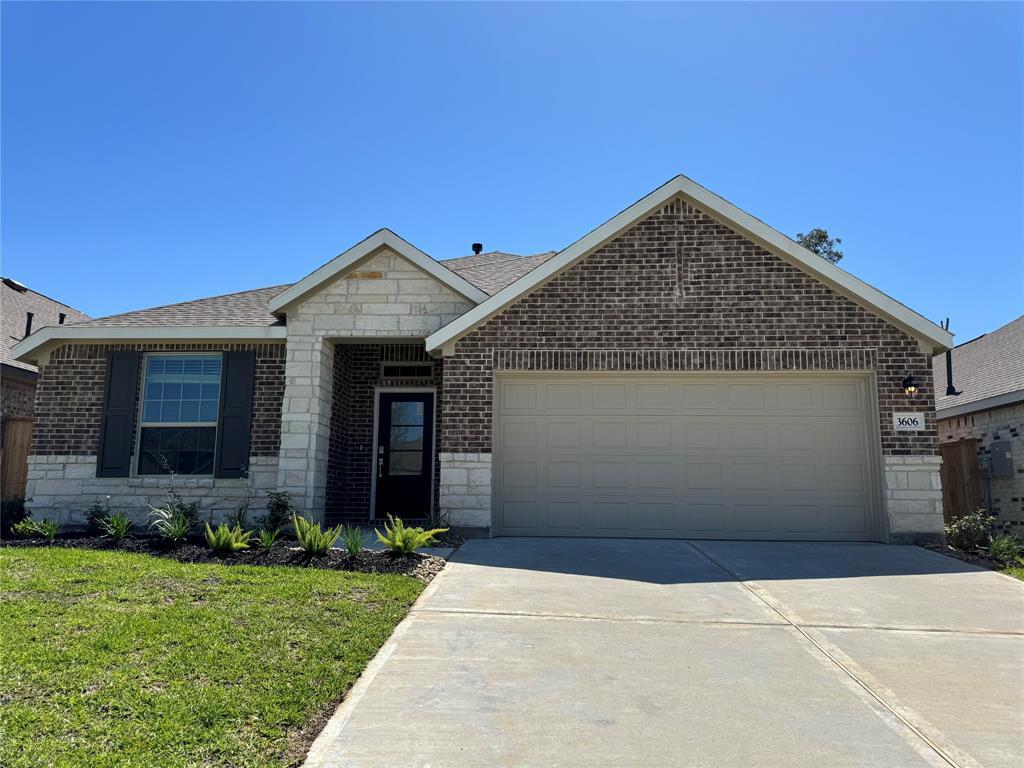 Primary Photo - 3606 Oakvale Dr